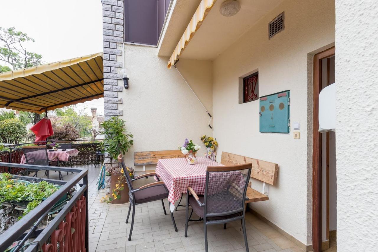 Ines & Hans Tar-Vabriga ภายนอก รูปภาพ