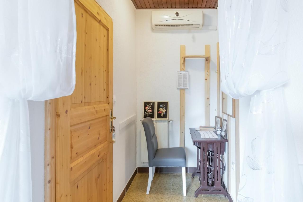 Ines & Hans Tar-Vabriga ภายนอก รูปภาพ